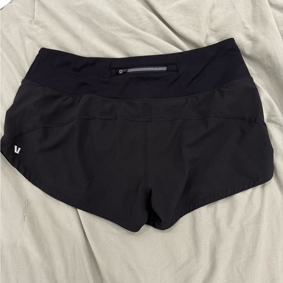 Vuori Omni Performance Shorts Black S Womens - Picture 4 of 8